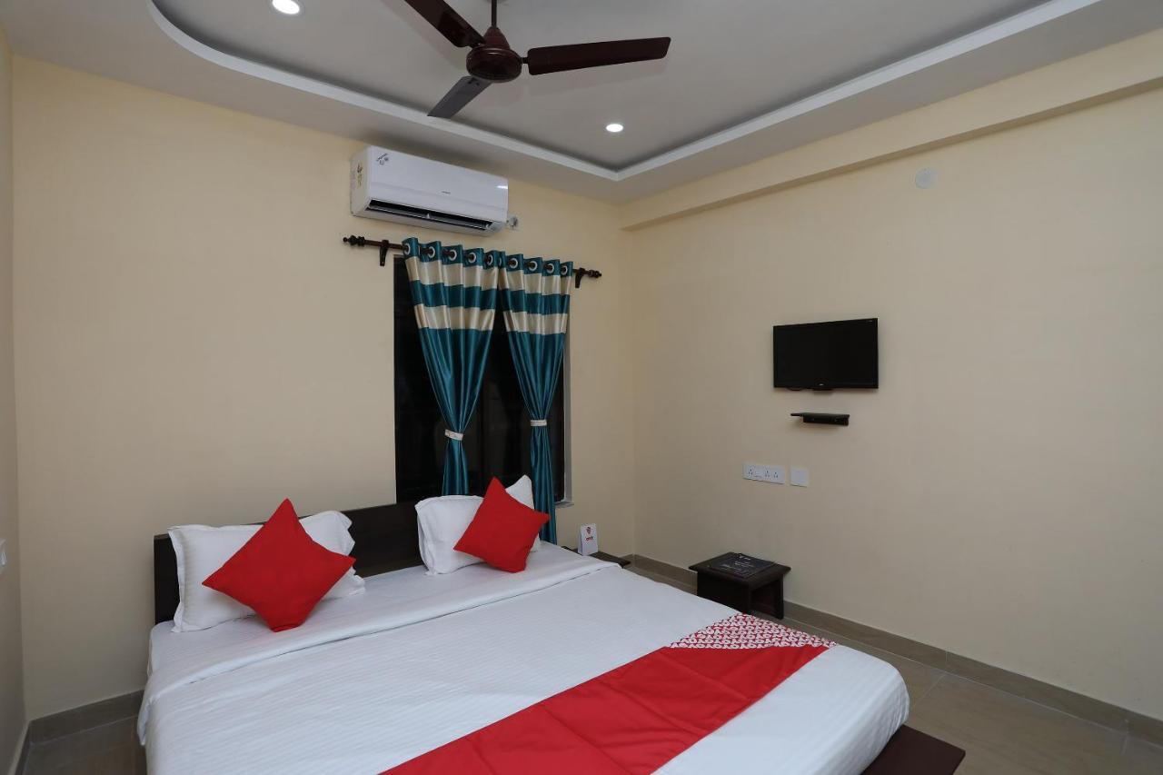 Oyo 17376 Happy Spring Inn Kolkata Luaran gambar