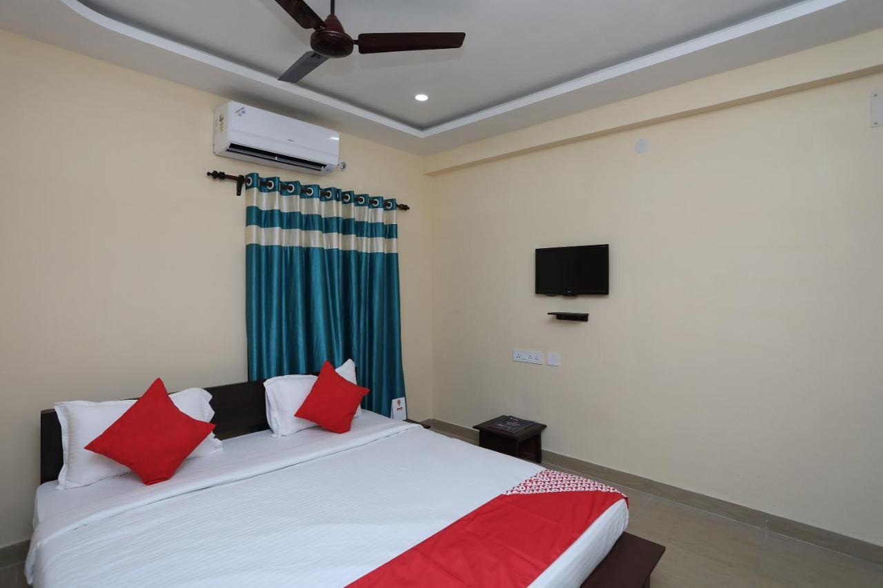 Oyo 17376 Happy Spring Inn Kolkata Luaran gambar
