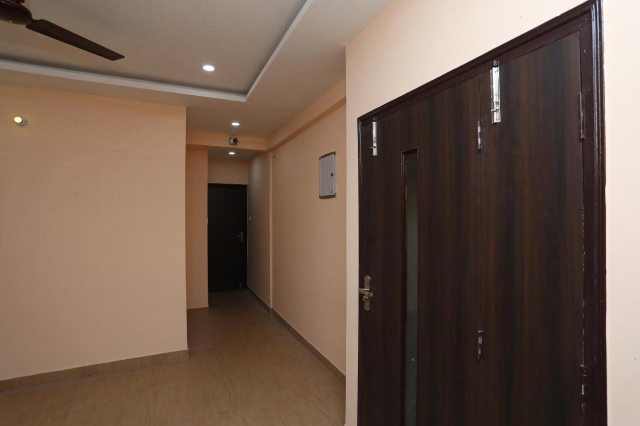 Oyo 17376 Happy Spring Inn Kolkata Luaran gambar